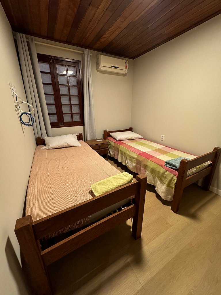 Casa Baviera 156 - Condomínio Baviera